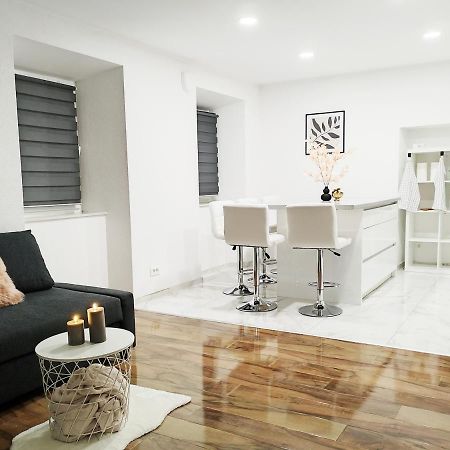 Stara Posta Apartment 8 그로수플례 외부 사진